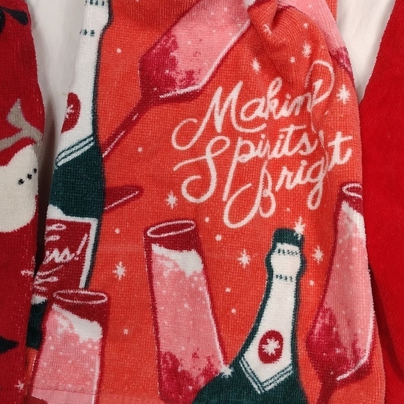 Handmade Christmas towels 4 in total - Picture 3 of 8